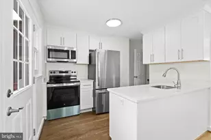 6913 Westhampton Dr, Alexandria, VA 22307 - Photo 8