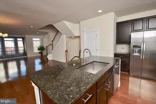 3053 Waterloo Ln, Fairfax, VA 22031 - Photo 14