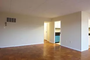 2632 Wagon Dr, Alexandria, VA 22303 - Photo 6