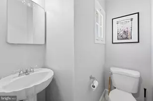 7908 W Boulevard Dr, Alexandria, VA 22308 - Photo 20