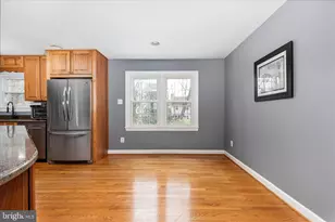 5808 Wood Laurel Ct, Burke, VA 22015 - Photo 12