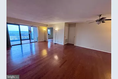 5901 Mount Eagle Drive #1009, Alexandria, VA 22303 - Photo 2