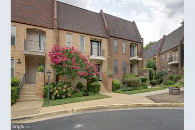 1737 Cy Court, Vienna, VA 22182 - Photo 2