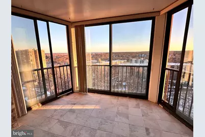 5902 Mount Eagle Drive #1102, Alexandria, VA 22303 - Photo 4