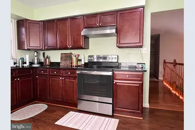 7684 Green Garland Drive, Springfield, VA 22153 - Photo 14