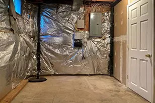 7684 Green Garland Dr, Springfield, VA 22153 - Photo 58