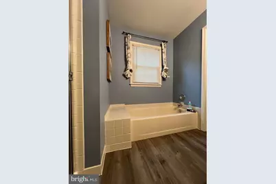 7684 Green Garland Drive, Springfield, VA 22153 - Photo 32