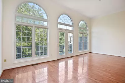 1614 Leeds Castle Drive, Vienna, VA 22182 - Photo 8