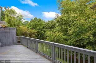 1614 Leeds Castle Dr, Vienna, VA 22182 - Photo 36