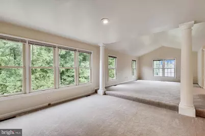 9715 Middleton Ridge Road, Vienna, VA 22182 - Photo 12