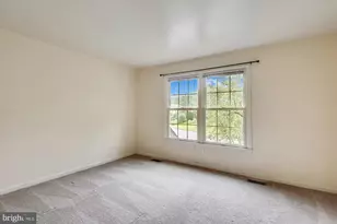 9715 Middleton Ridge Rd, Vienna, VA 22182 - Photo 18