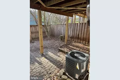 5623 Glenwood Mews Drive, Alexandria, VA 22315 - Photo 26