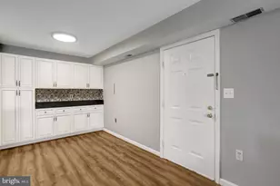 6902 Mary Caroline Cir, Alexandria, VA 22310 - Photo 10