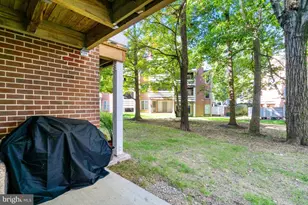 7598 Lakeside Village Dr, Falls Church, VA 22042 - Photo 24