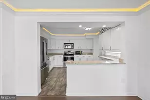 7349 Eldorado Ct, McLean, VA 22102 - Photo 8