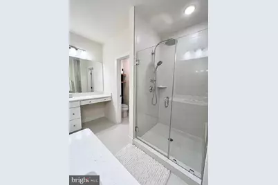 222 Van Buren Street #21, Herndon, VA 20170 - Photo 14