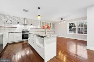 6057 Brook Dr, Falls Church, VA 22044 - Photo 12