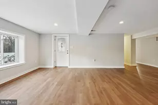 6057 Brook Dr, Falls Church, VA 22044 - Photo 46