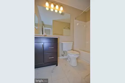 13107 Englishwood Lane, Fairfax, VA 22033 - Photo 16