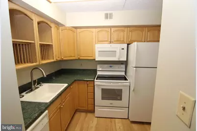 8600 Village Square Drive #A, Alexandria, VA 22309 - Photo 4