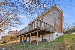 6219 Thornwood Dr, Alexandria, VA 22310 - Photo 48