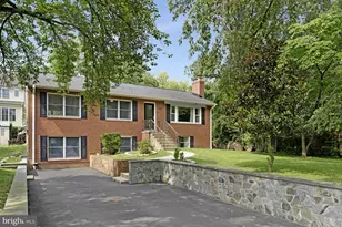 6513 Old Dominion Dr, McLean, VA 22101 - Photo 2