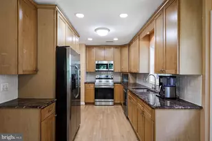 6513 Old Dominion Dr, McLean, VA 22101 - Photo 12