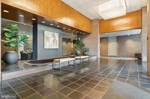 1800 Old Meadow Rd, McLean, VA 22102 - Photo 8