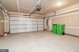 2176 Glacier Rd, Herndon, VA 20170 - Photo 38