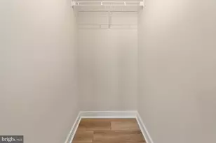 2176 Glacier Rd, Herndon, VA 20170 - Photo 36