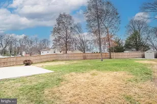 13715 Smallwood Ct, Chantilly, VA 20151 - Photo 38