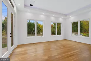 1832 Pimmit Dr, Falls Church, VA 22043 - Photo 26