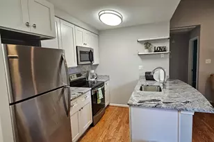 8637 Beekman Pl, Alexandria, VA 22309 - Photo 6