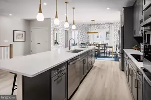 2167 Glacier Rd, Herndon, VA 20170 - Photo 6