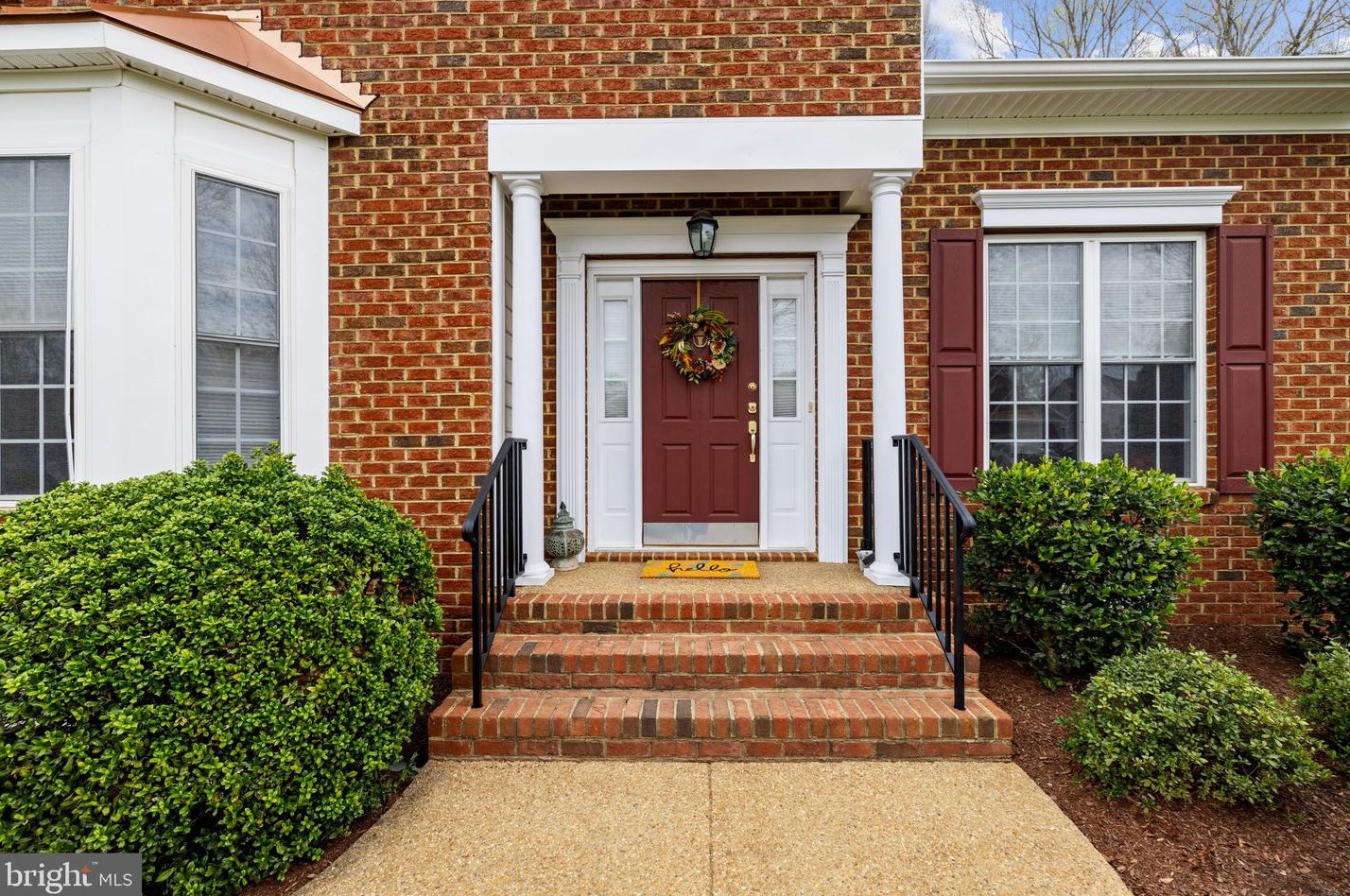 709 Taylors Hill Ct, Sabot, VA 23103