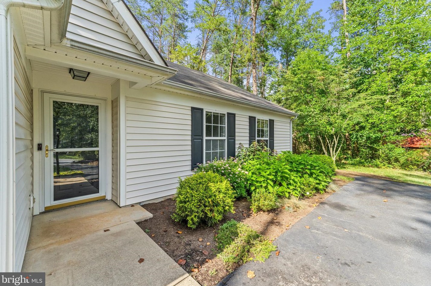 507 Northridge Rd, Ruckersville VA  22968-3646 exterior