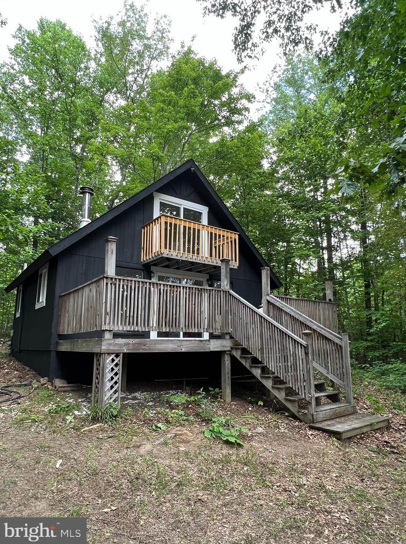 415 Pine Hill Dr, Stanardsville, VA 22973