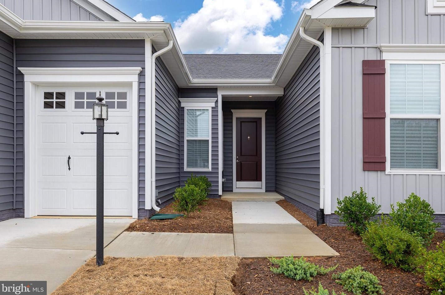 783 Four Seasons Dr, Ruckersville, VA 22968-3098