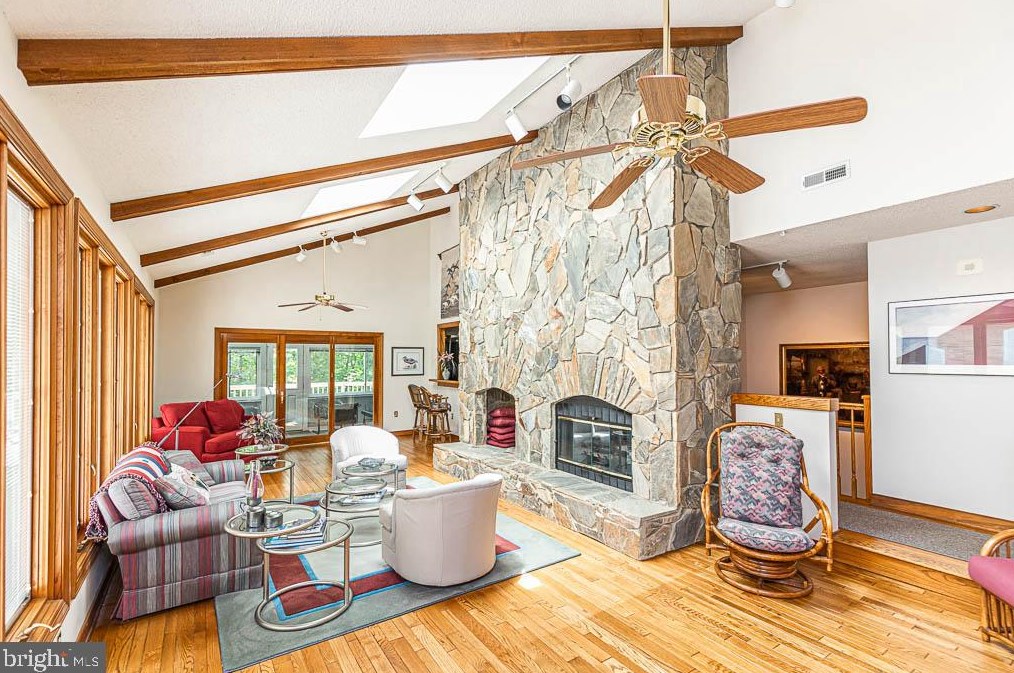 10443 Pollard Creek Rd, Mechanicsville, VA 23116