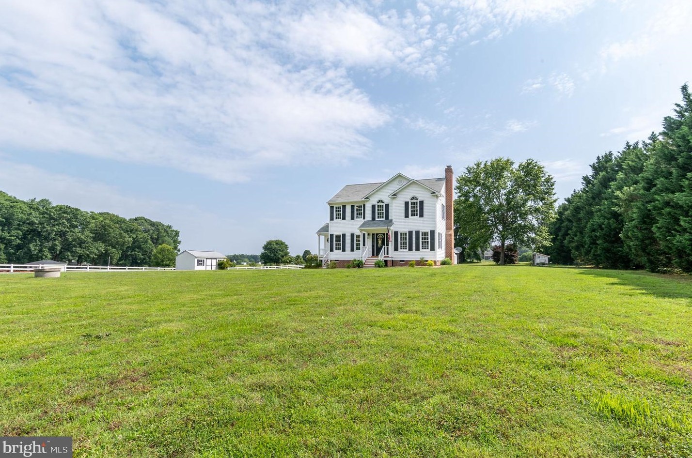16044 Parsons Rd, Beaverdam, VA 23015-1548
