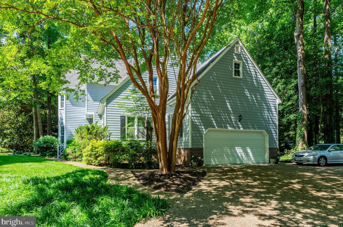 8229 Redberry Ln, Mechanicsville, VA 23116-5954