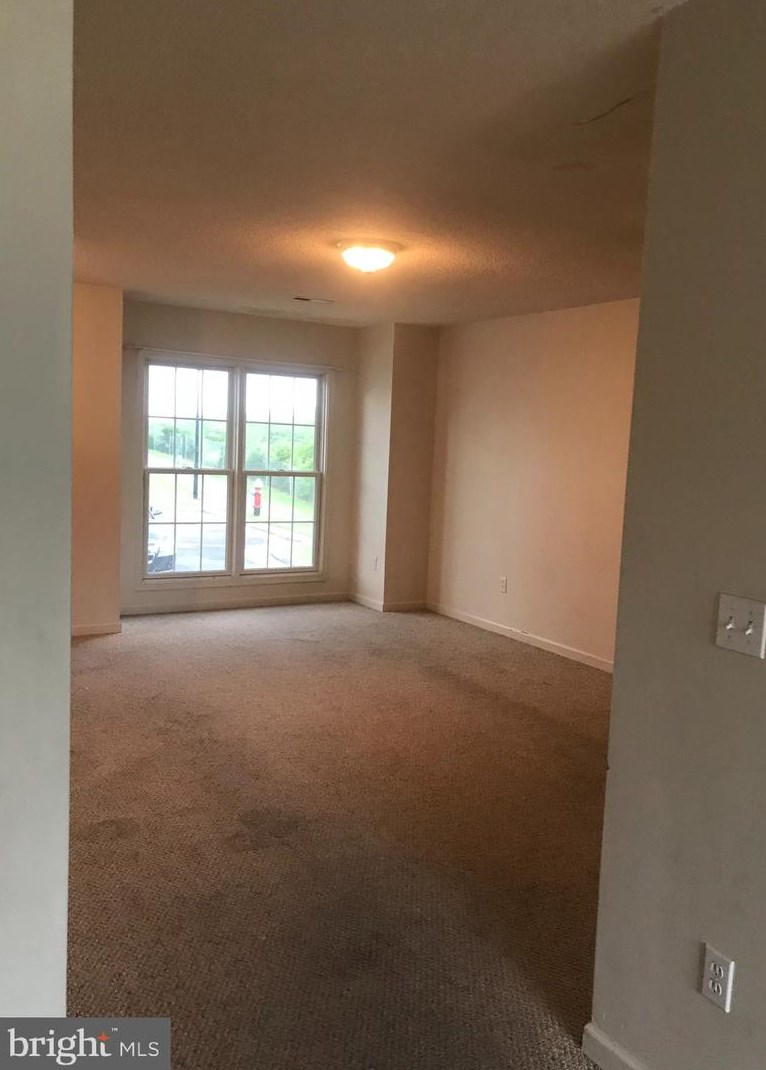 1032 John Hancock Pl, Harrisonburg, VA 22802-6512