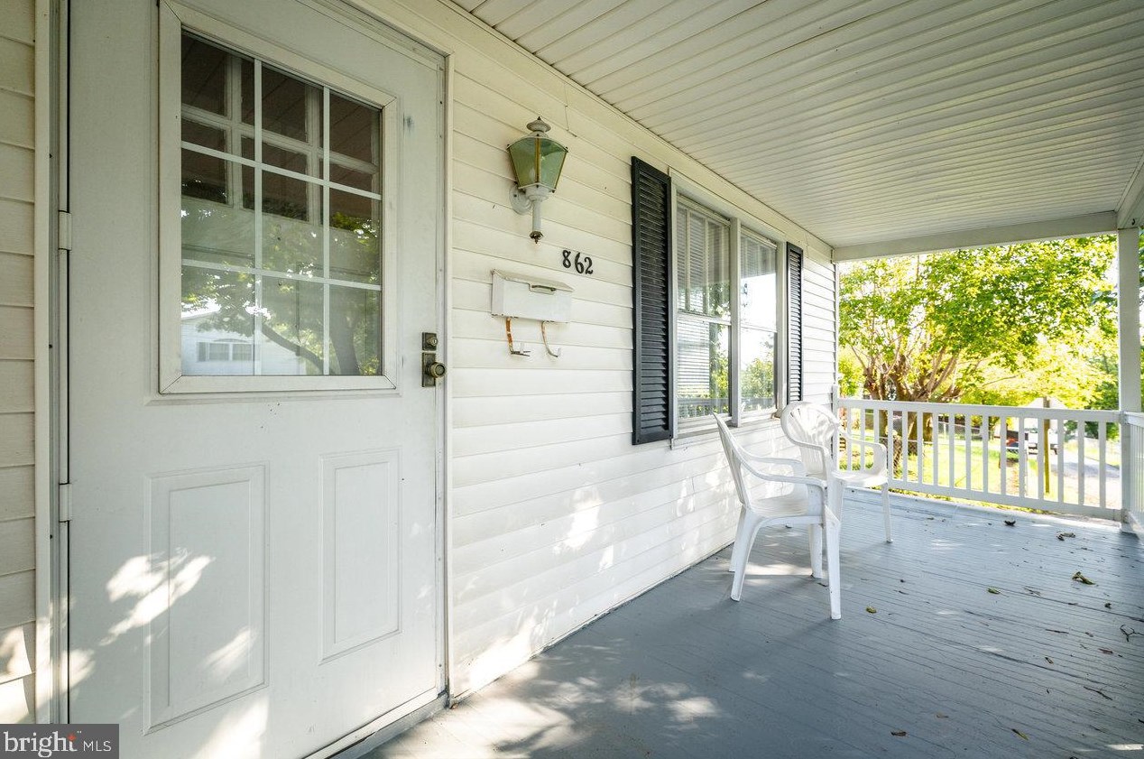862 Jackson St, Harrisonburg, VA 22802