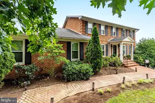 532 Mountain View Dr, Harrisonburg, VA 22801 - Photo 2