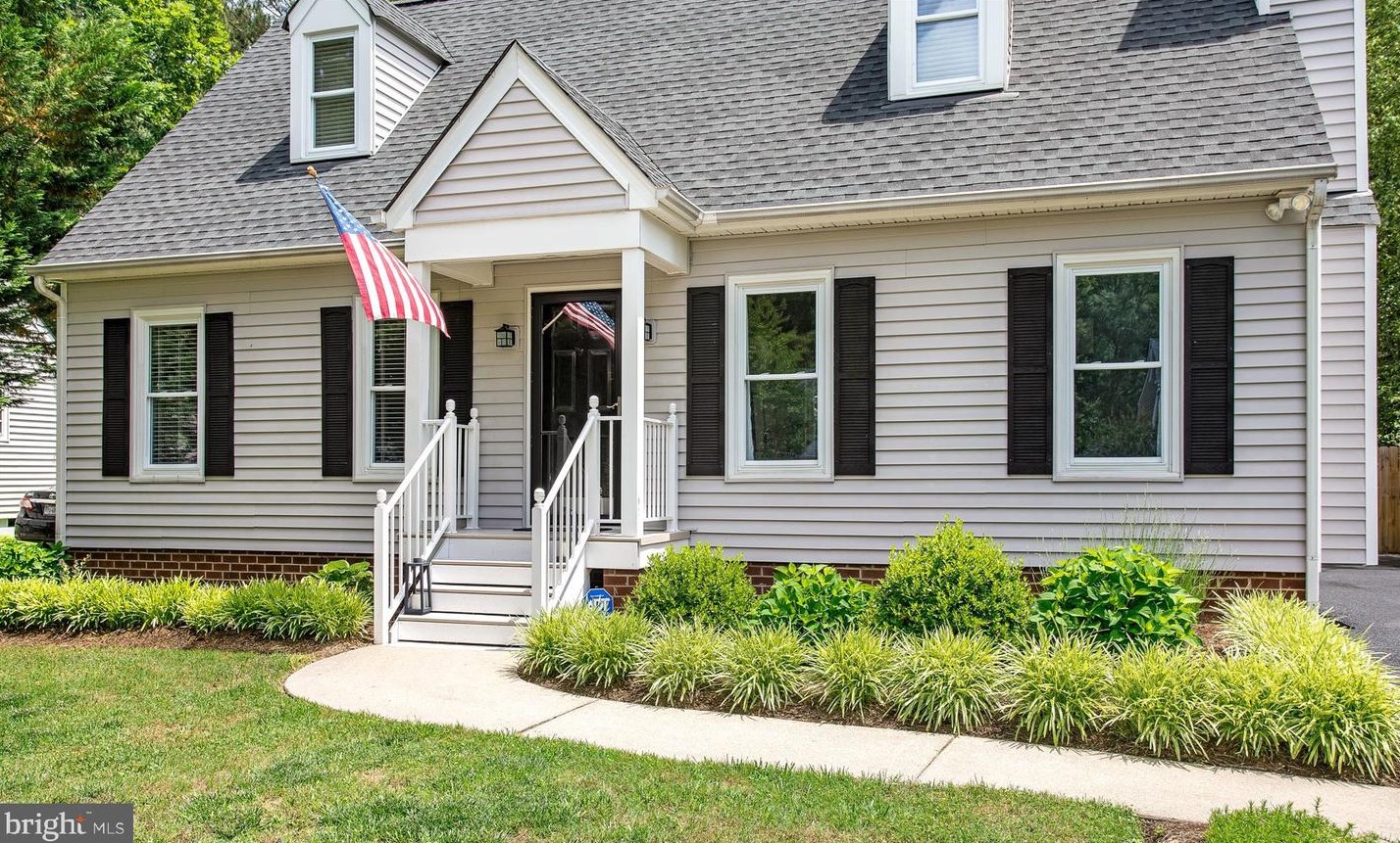 2024 Knotty Dr, Glen Allen, VA 23060