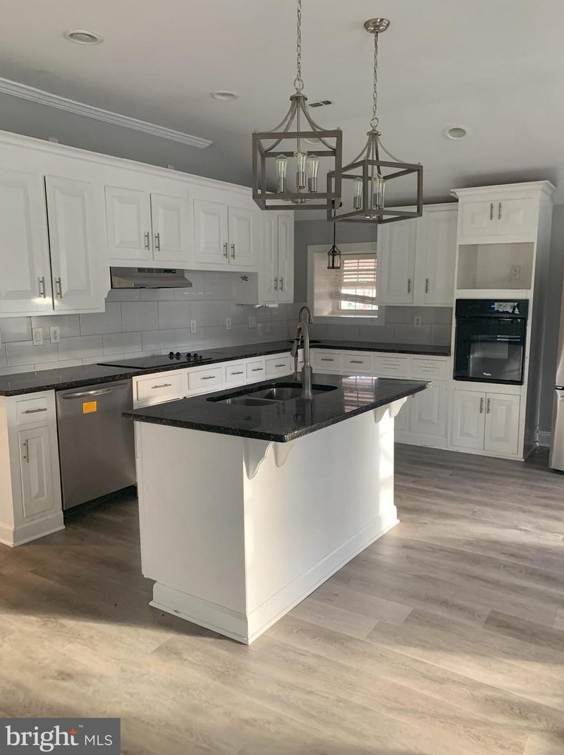 9520 N Run Rd, Glen Allen, VA 23060
