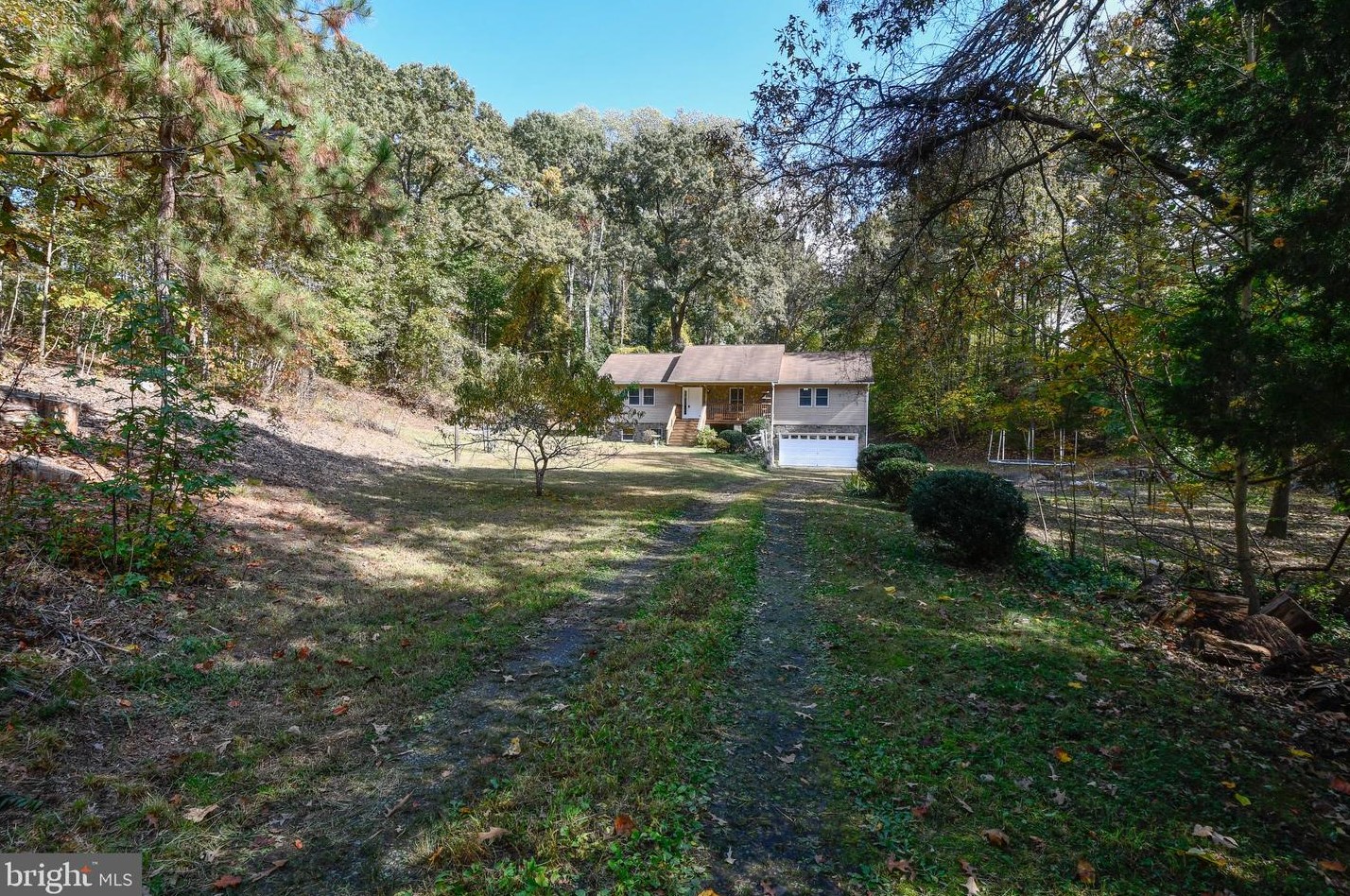 9135 James Madison Pkwy, Owens, VA 22485
