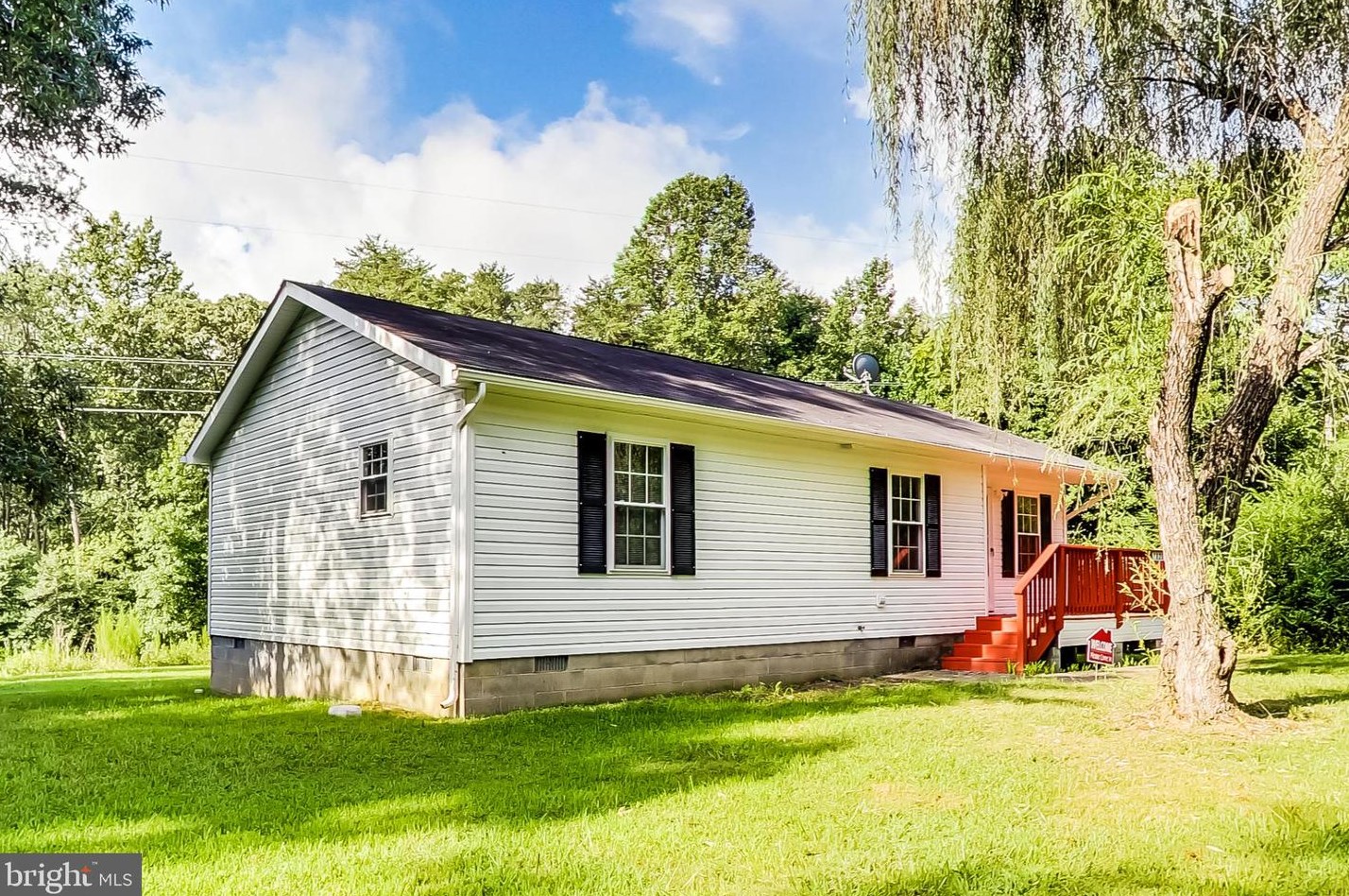 11211 Quail Ave, Owens, VA 22485-4036