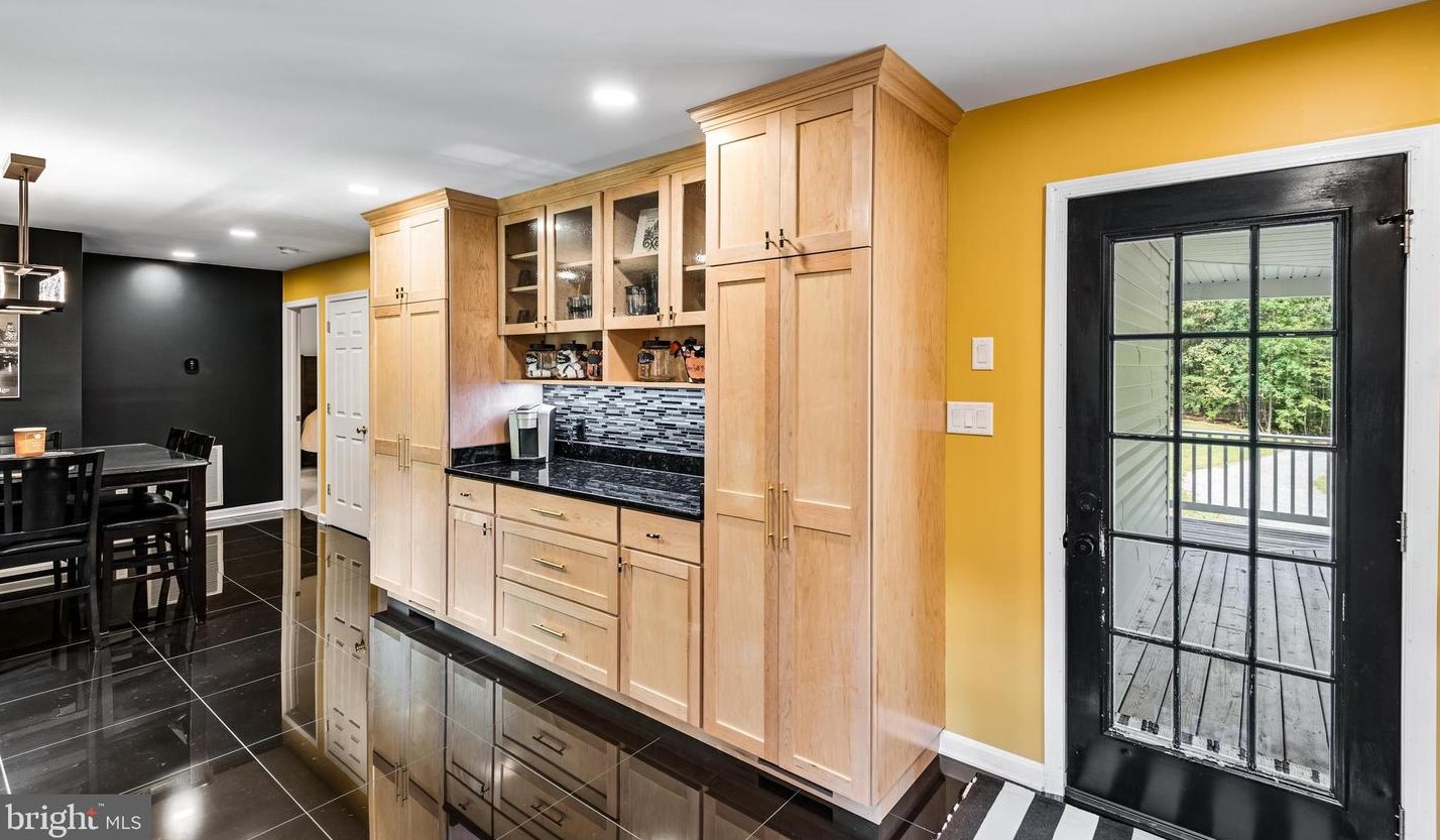 12036 Pleasant Dr, Owens VA  22485-4441 exterior