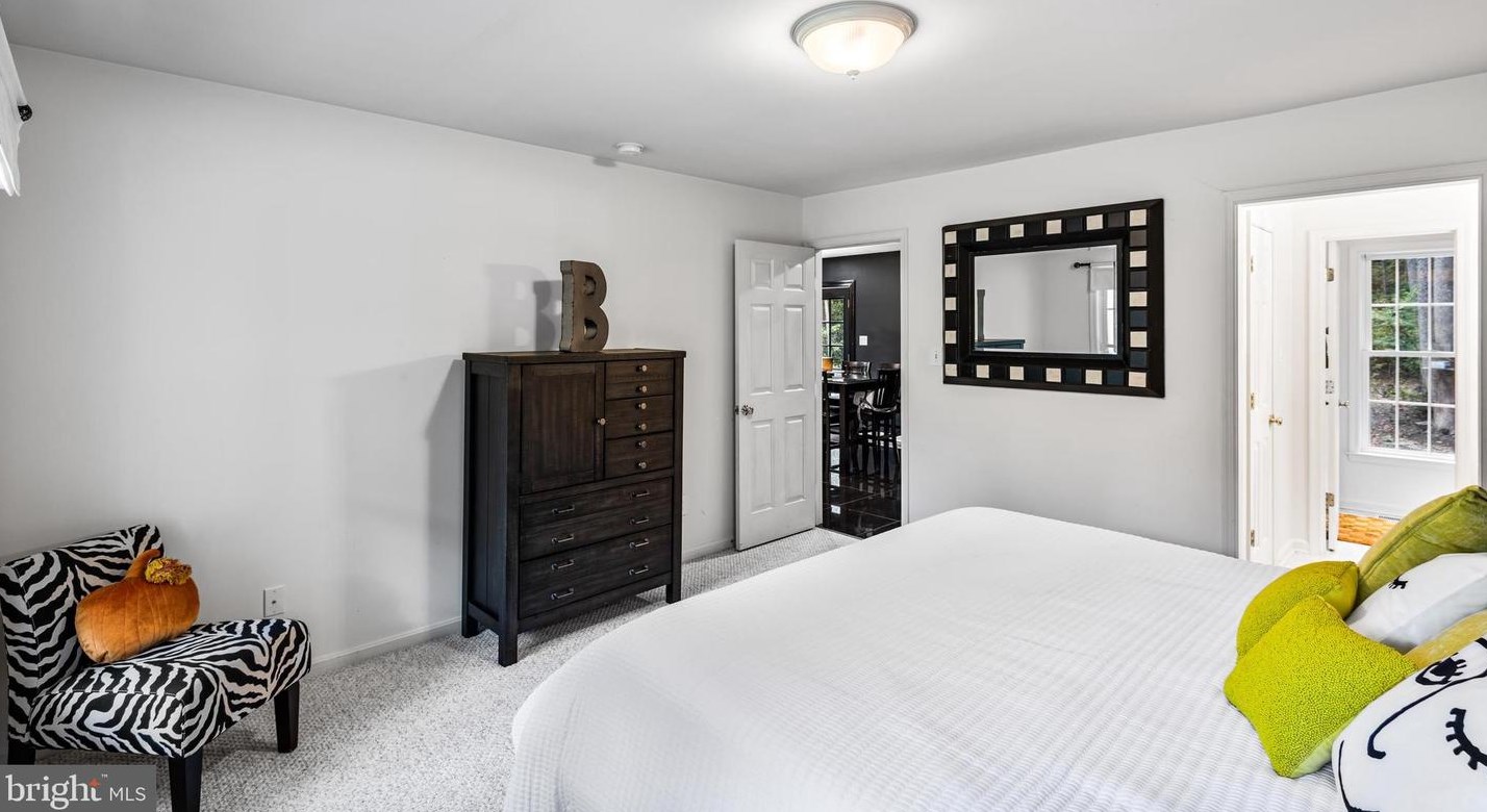 12036 Pleasant Dr, Owens VA  22485-4441 exterior